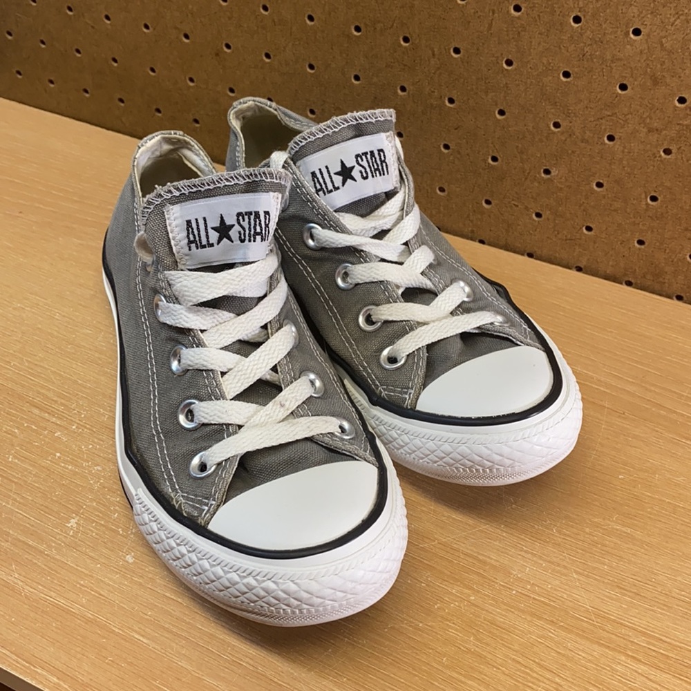 Converse Chuck Taylor All Star Low Size 6 Women’s Sneakers - Picture 10 of 12